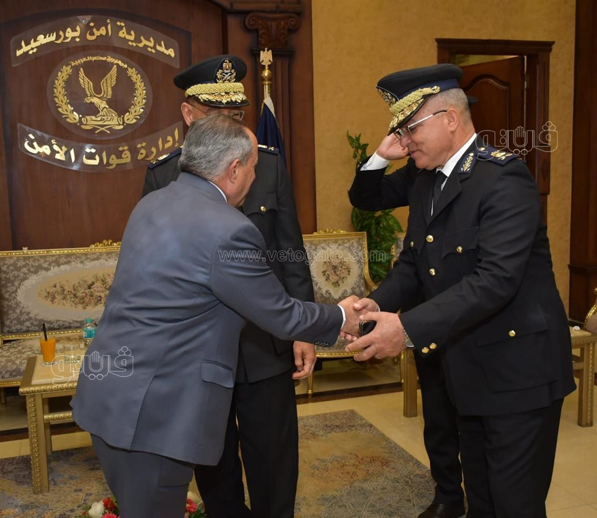 محافظ بورسعيد يزور قوات الأمن، ڤيتو