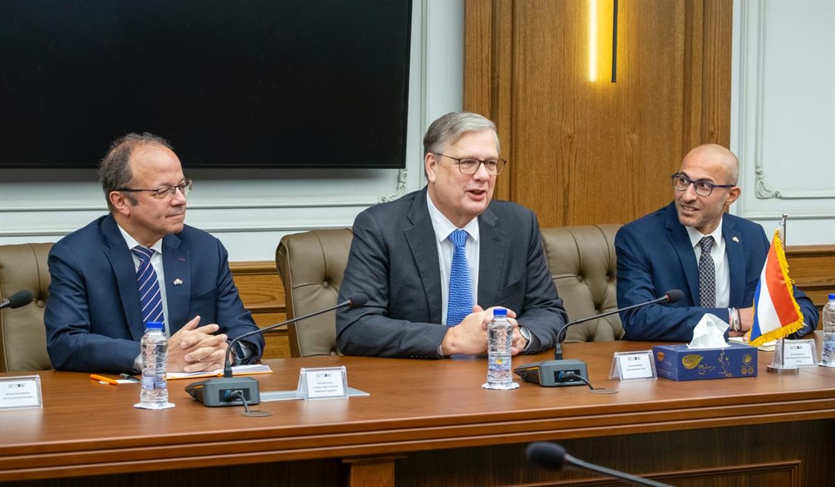 جانب من اللقاء، فيتو