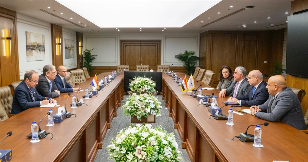 جانب من اللقاء، فيتو