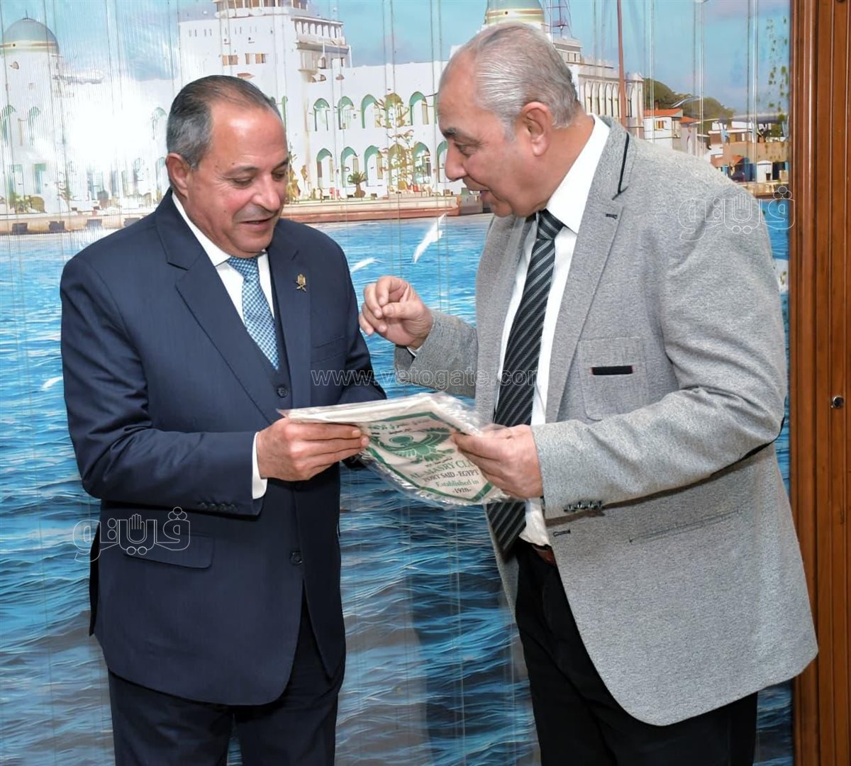 محافظ بورسعيد يتلقي قدامي الرياضيين، ڤيتو