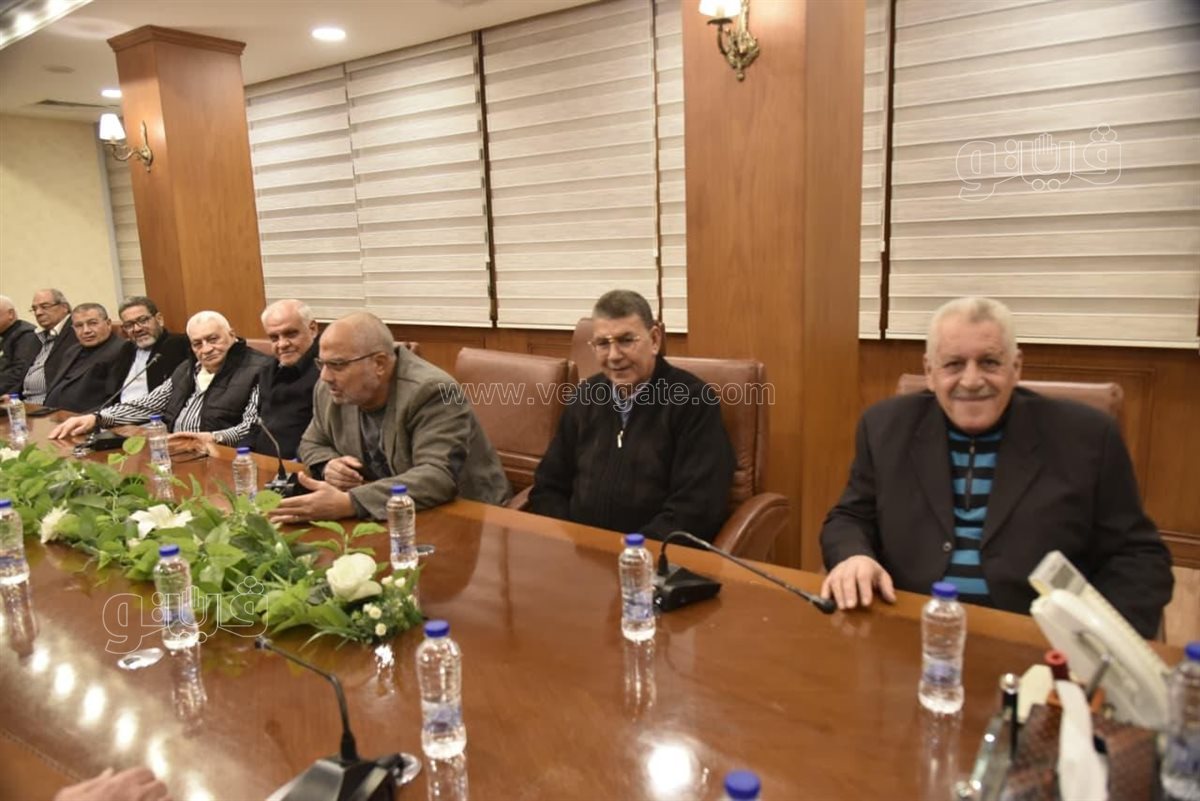 محافظ بورسعيد يتلقي قدامي الرياضيين، ڤيتو