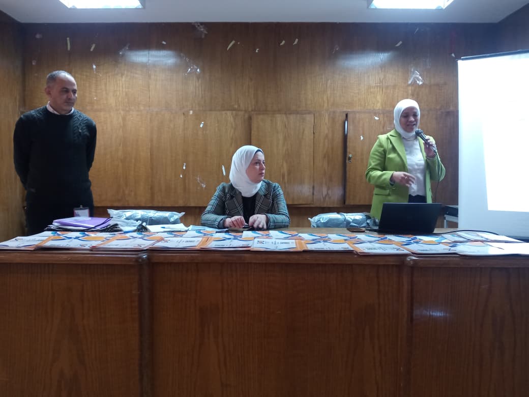 جانب من فاعليات الندوات، فيتو