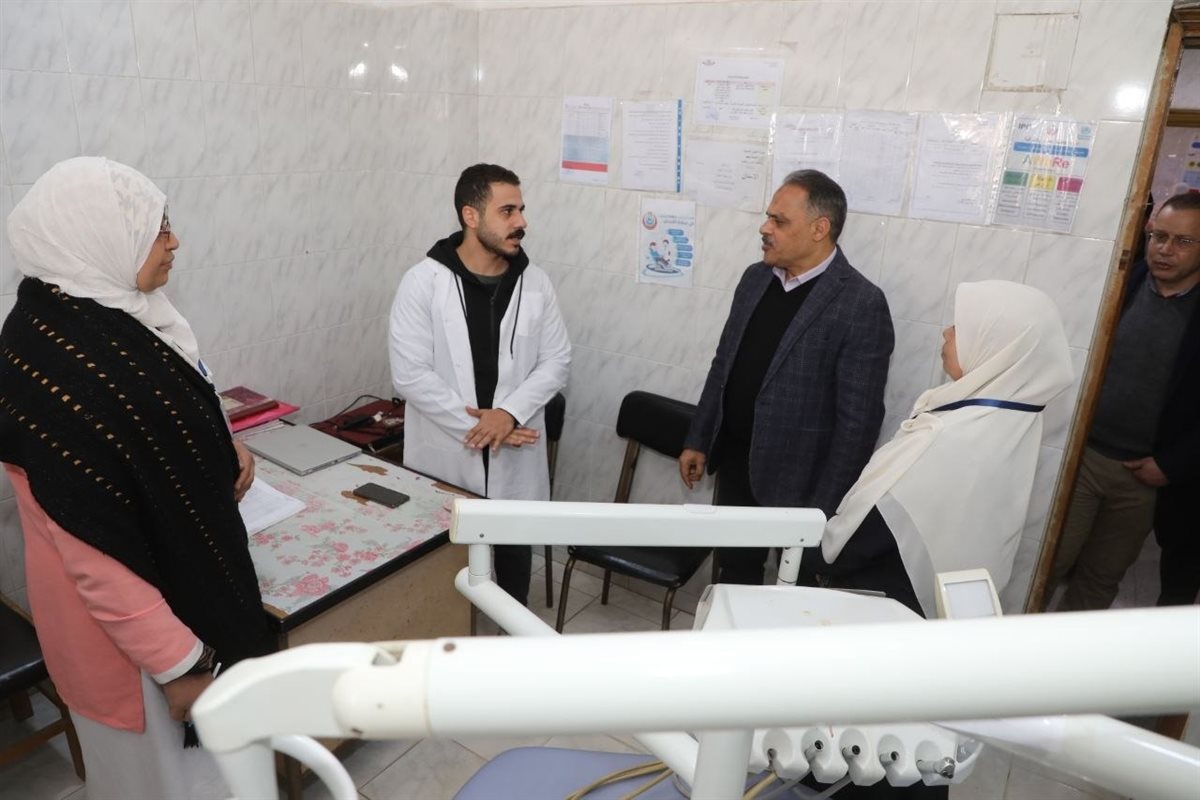 زيارة مفاجئة لمحافظ الشرقية لوحدة طب الأسرة،فيتو