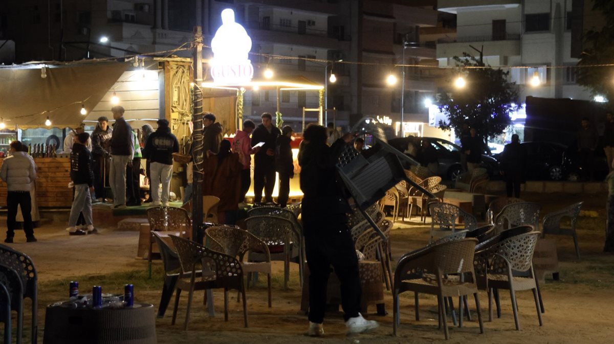 جانب من الحملة،فيتو