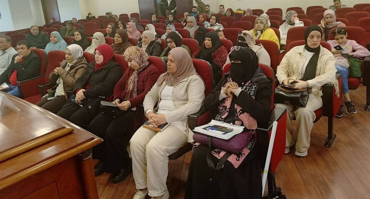 ندوة عن التوعية باليات التسوق الالكتروني