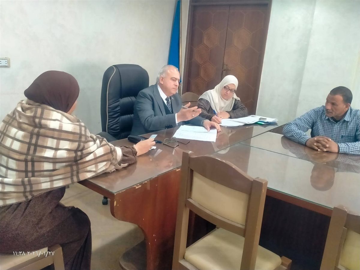 اللقاء الأسبوعي الدوري مع المواطنين بمقر الديوان العام للمحافظة