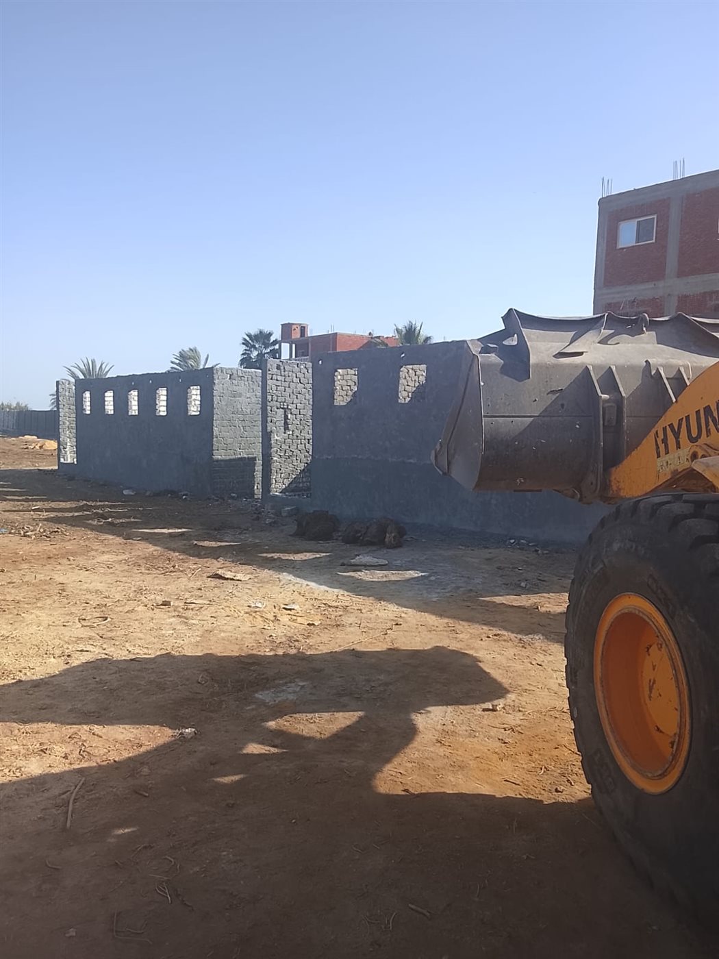 جانب من أعمال الإزالة، فيتو