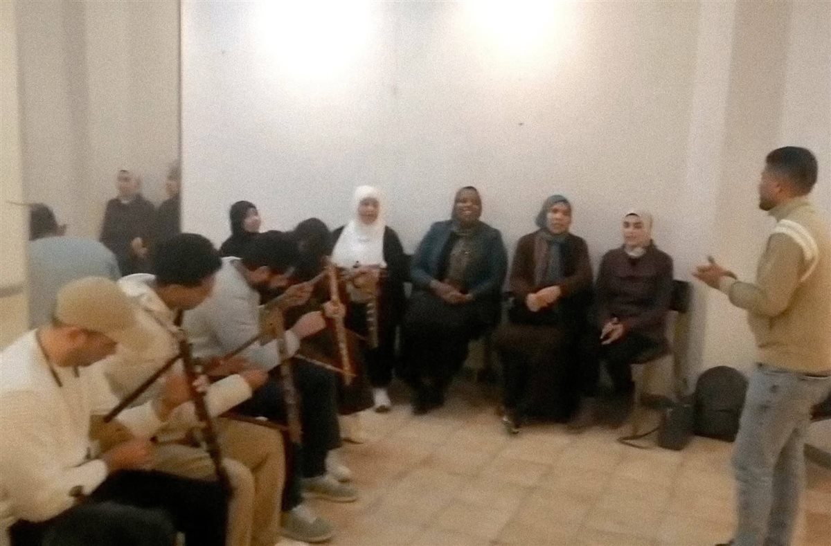 جانب من فاعليات ورشة تعليم السمسمية، فيتو