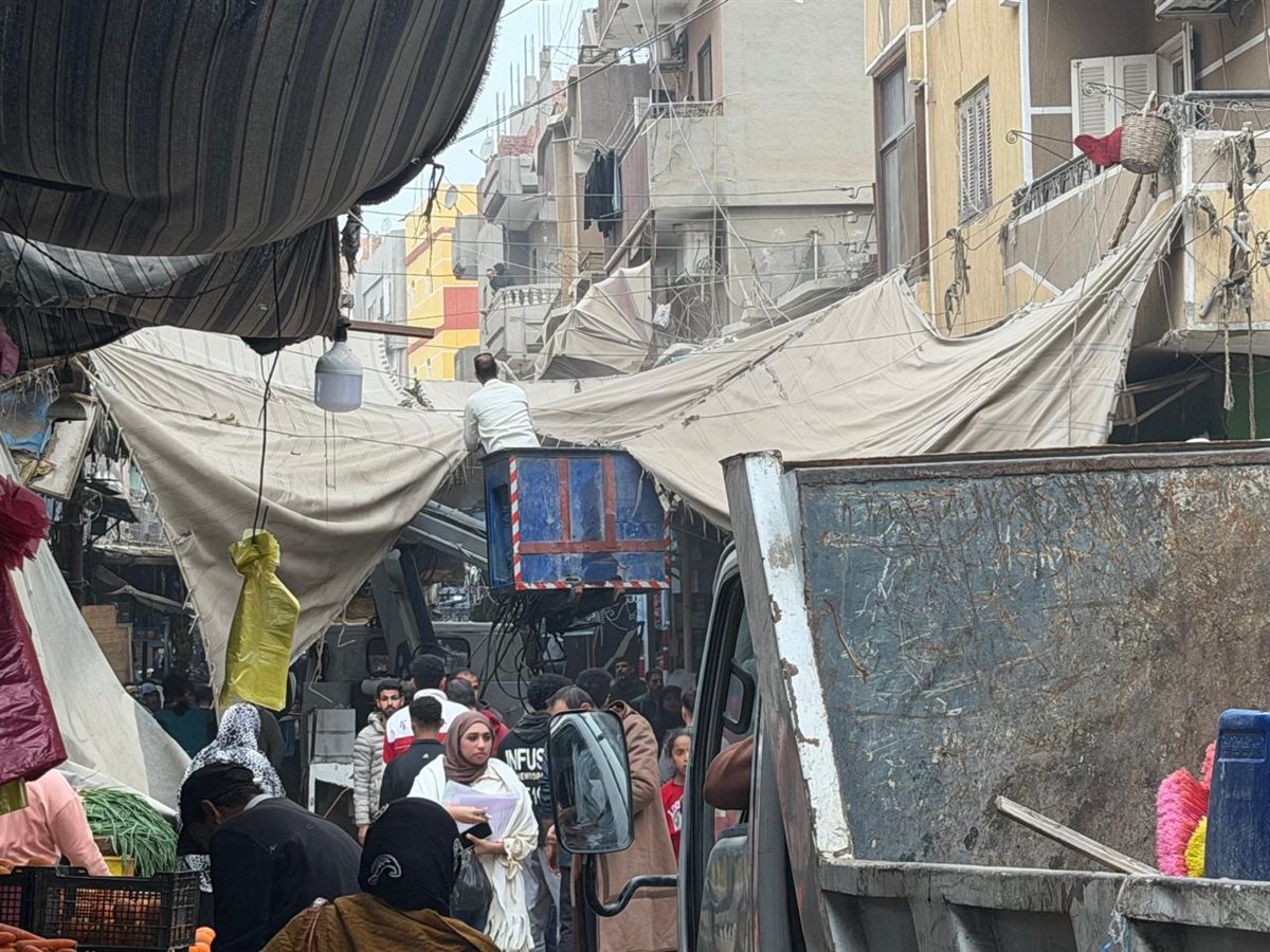 جانب من الحملة، فيتو