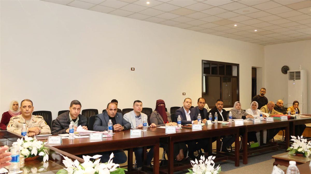 جانب من الاجتماع، فيتو