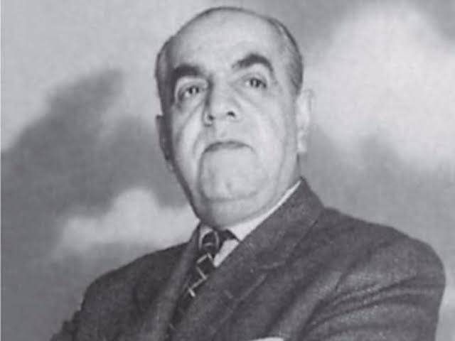 المطرب الشعبى محمد عبد المطلب&nbsp;