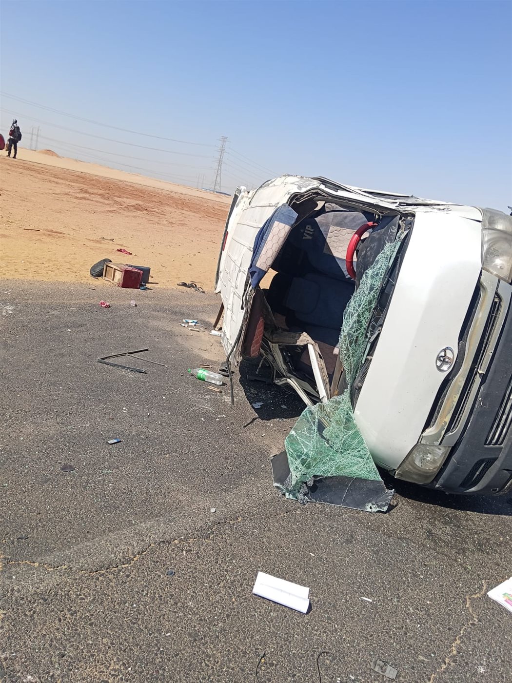 مصرع وإصابة 17 شخصا فى حادث انقلاب ميكروباص بأسوان