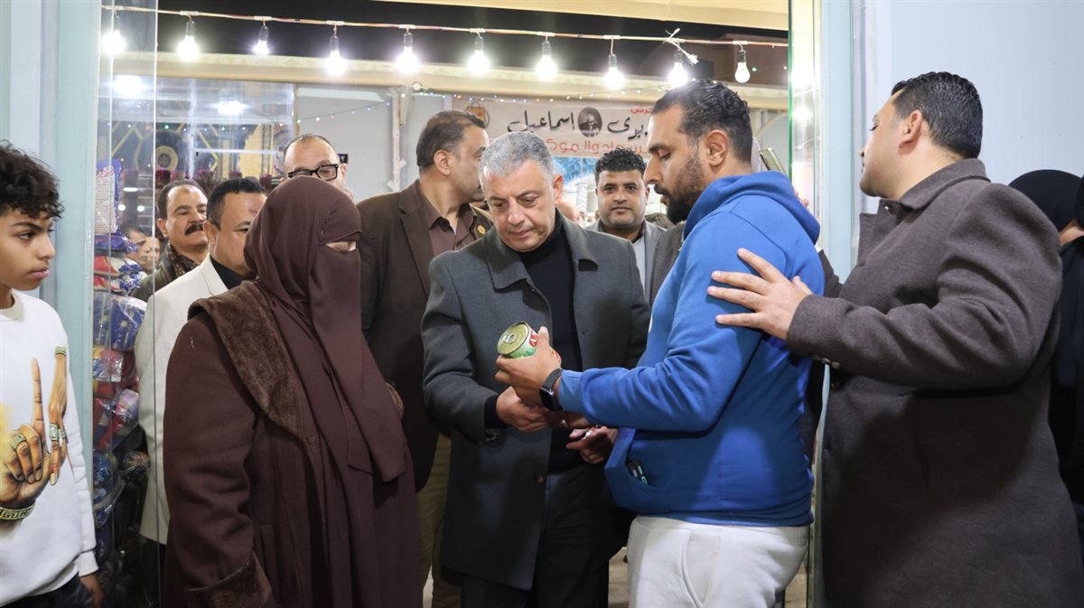جانب من الافتتاح،فيتو