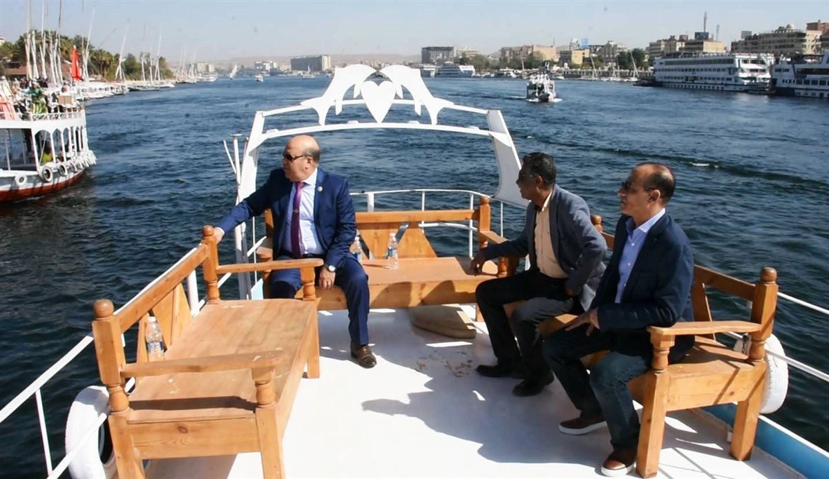 عروض ديفيلية للمراكب الشراعية بمهرجان أسوان الدولي للثقافة والفنون&nbsp;