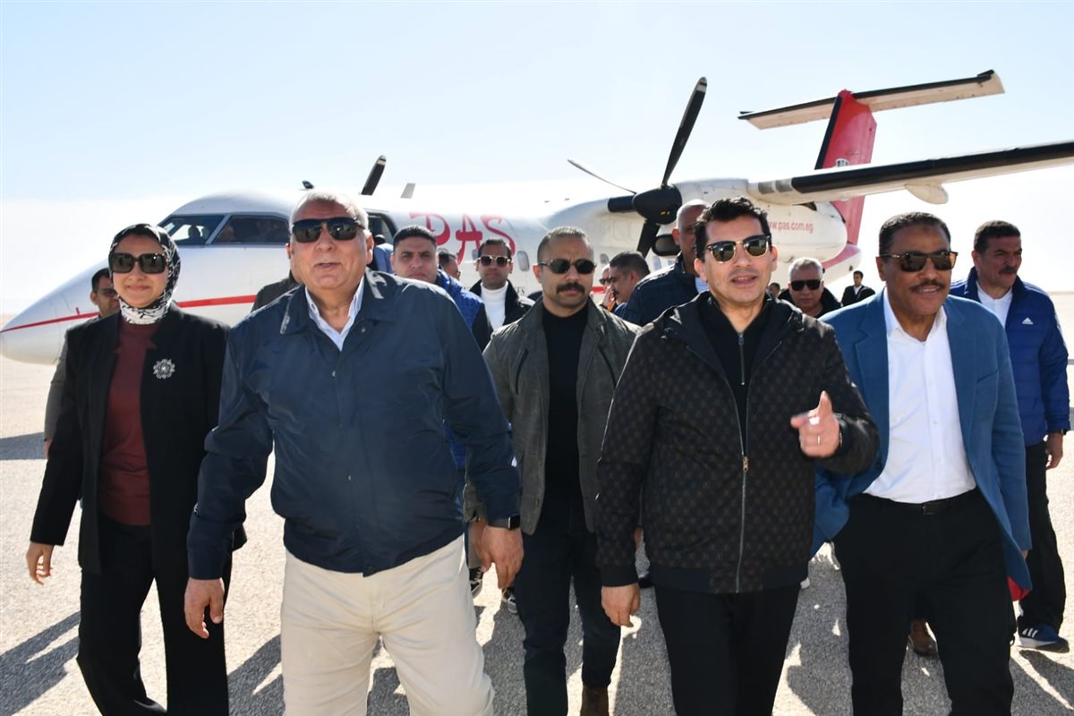وزير الرياضة في الوادي الجديد لتفقد المنشآت والبرامج الشبابية