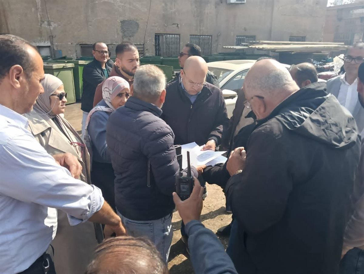 نائب محافظ الجيزة يتفقد قرية الطرفاية والبدرشين لحل مشكلة تسرب المياه