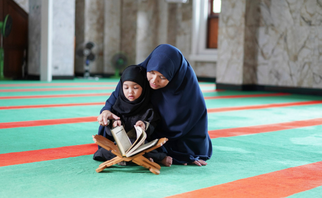 الإحسان إلى الأولاد