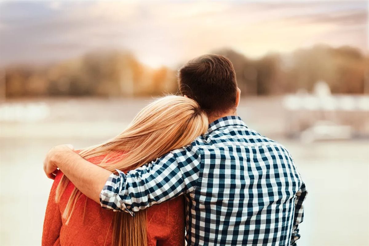 تحفيز هرمونات الحب عند النساء