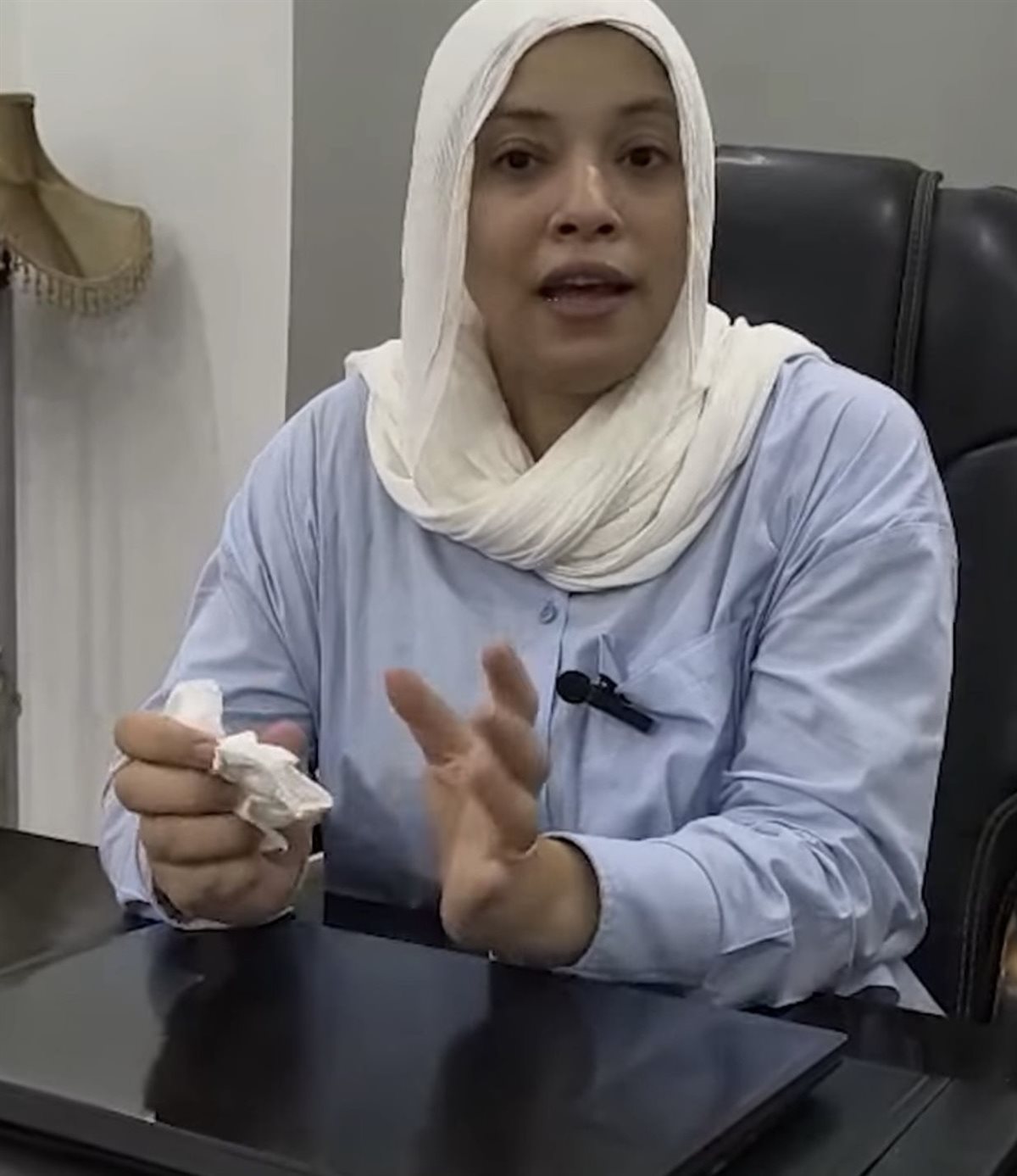 ايناس عبدالعزيز