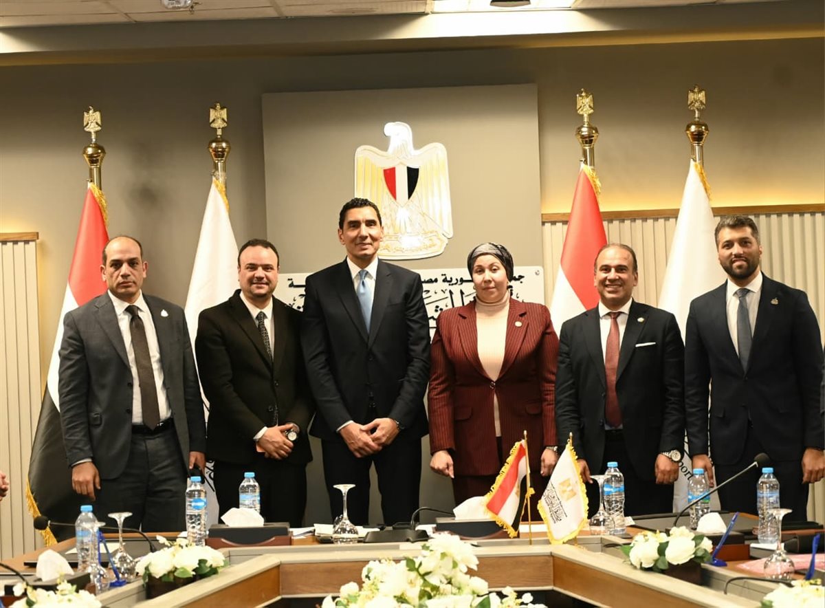 وزير الرياضة خلال لقاء عدد من النواب دعم الأندية الجماهيرية ومراكز الشباب أولوية