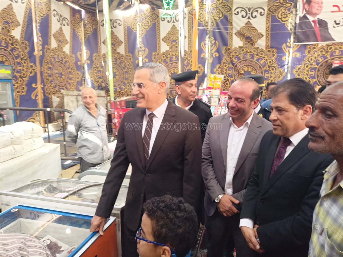 مدير أمن الأقصر يفتتح معرض 