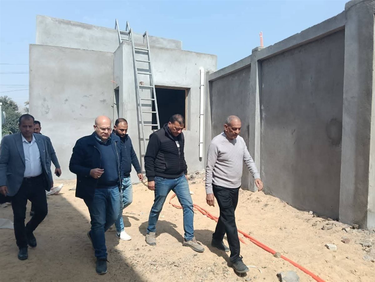 نائب محافظ الجيزة في جولة مفاجئة بالعياط لمتابعة النظافة