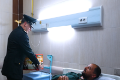 <strong> الداخلية تشارك المرضى والأيتام وكبار السن احتفال رمضان في إطار مبادرة