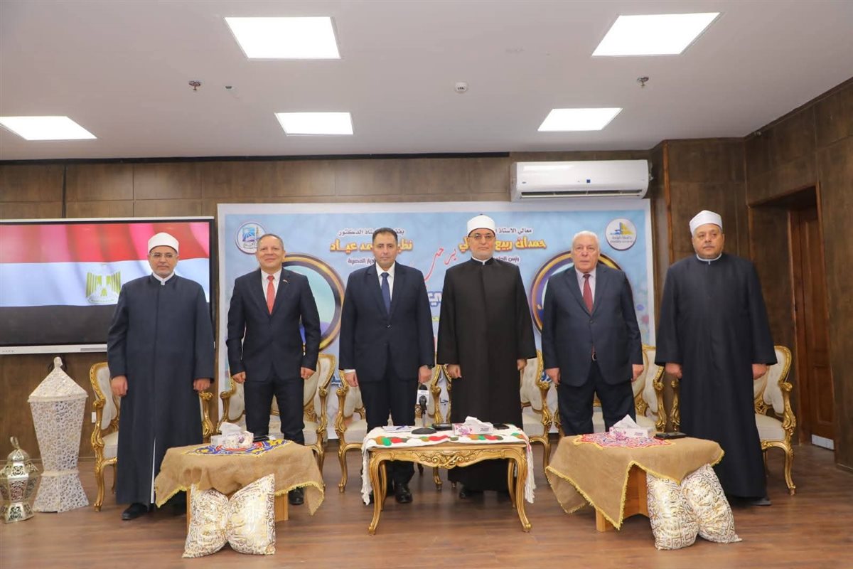 محافظ دمياط يستقبل مفتي الجمهورية