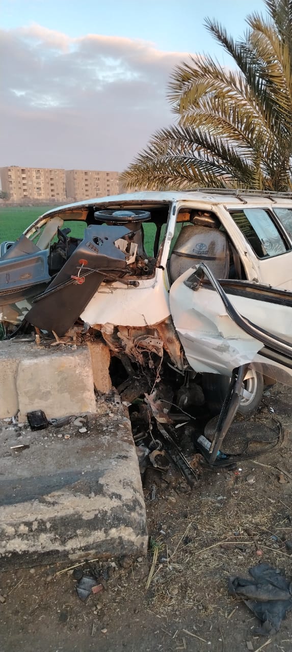 انقلاب سيارة علي الطريق الزراعي، فيتو&nbsp;