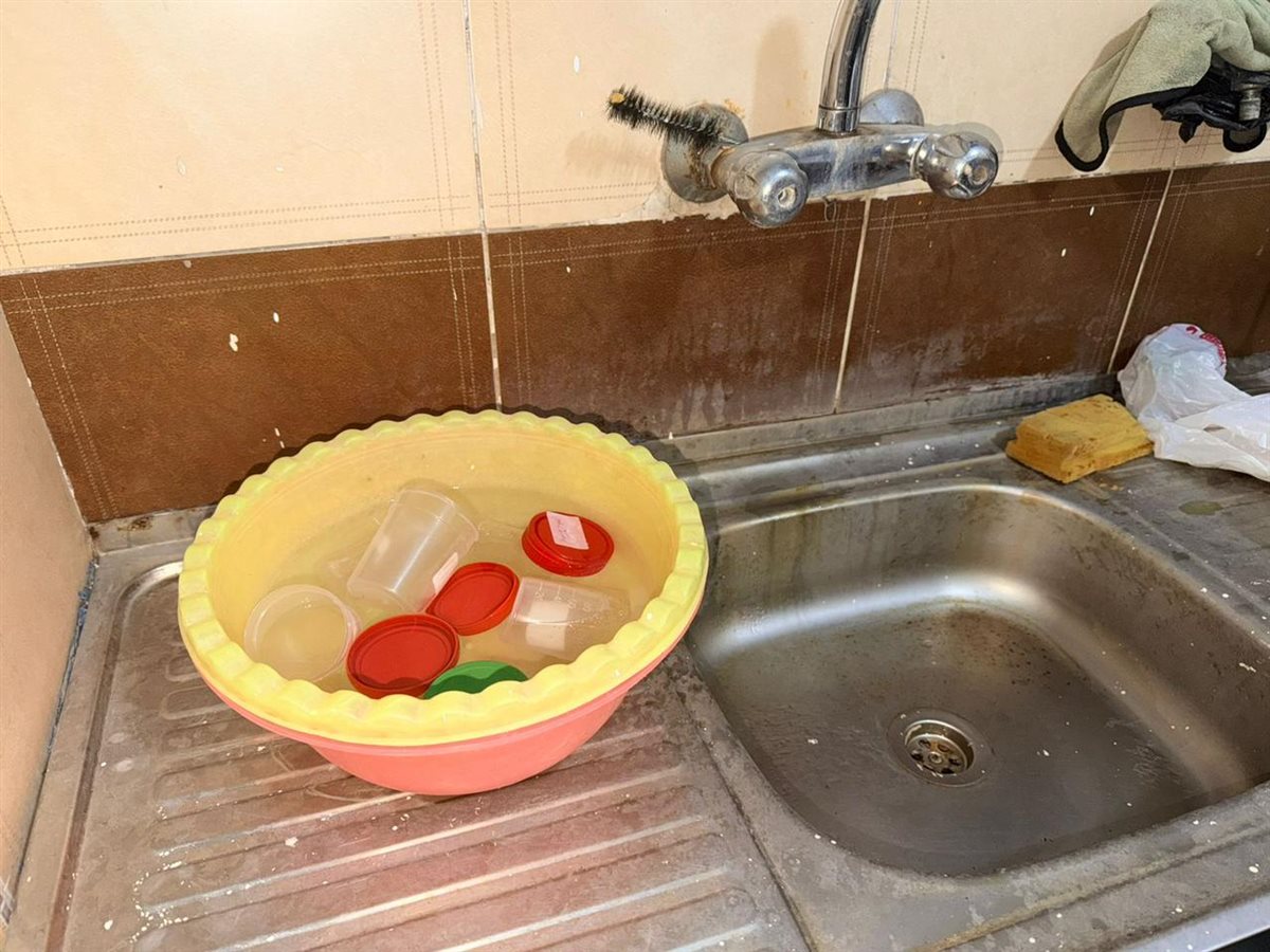 حملة غلى المنشآت الطبية الخاصة بالإسماعيلية، فيتو