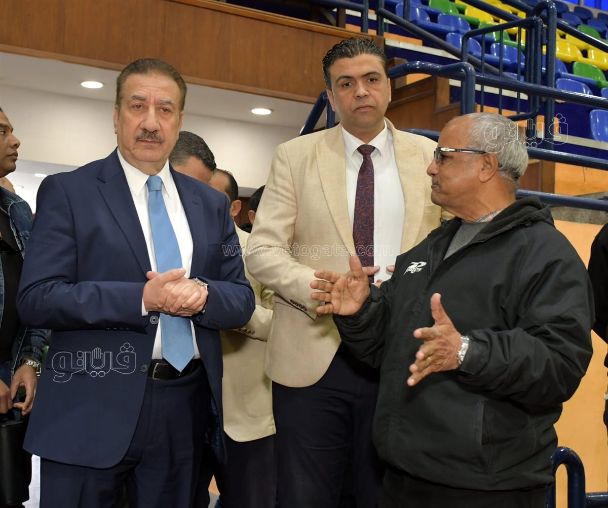 محافظ بورسعيد يتفقد المدينة الرياضية بحي الضواحي، ڤيتو