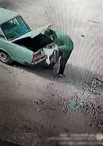 الأمن بالإسكندرية يضبط عنصرًا جنائيًا سرق محتويات ومبلغًا ماليًا من سيارة