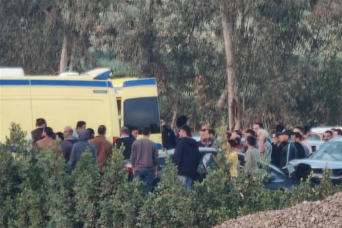 إصابة 5 أشخاص في تصادم سيارتين بطريق شوبر - طنطا