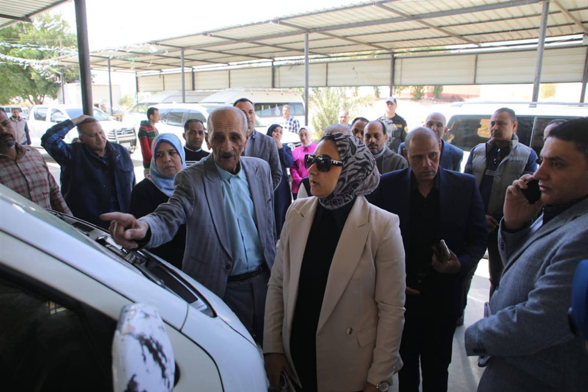 محافظ الوادى الجديد تتابع موقف الأقاليم، فيتو