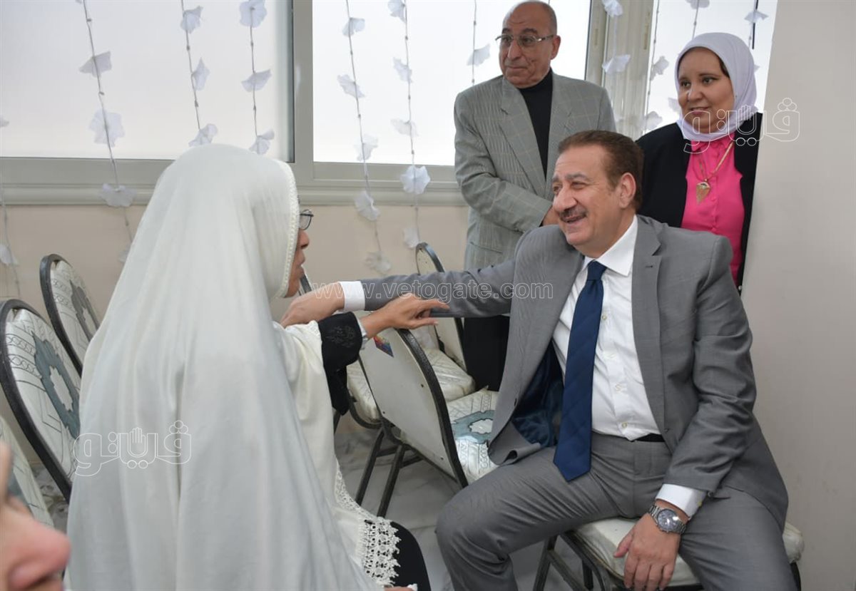 محافظ بورسعيد يزور دار المسنين، ڤيتو