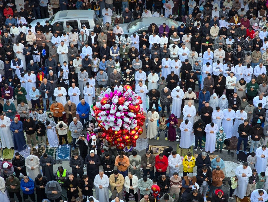 صلاة عيد الفطر بمسجد الصديق بمصر الجديدة (1)