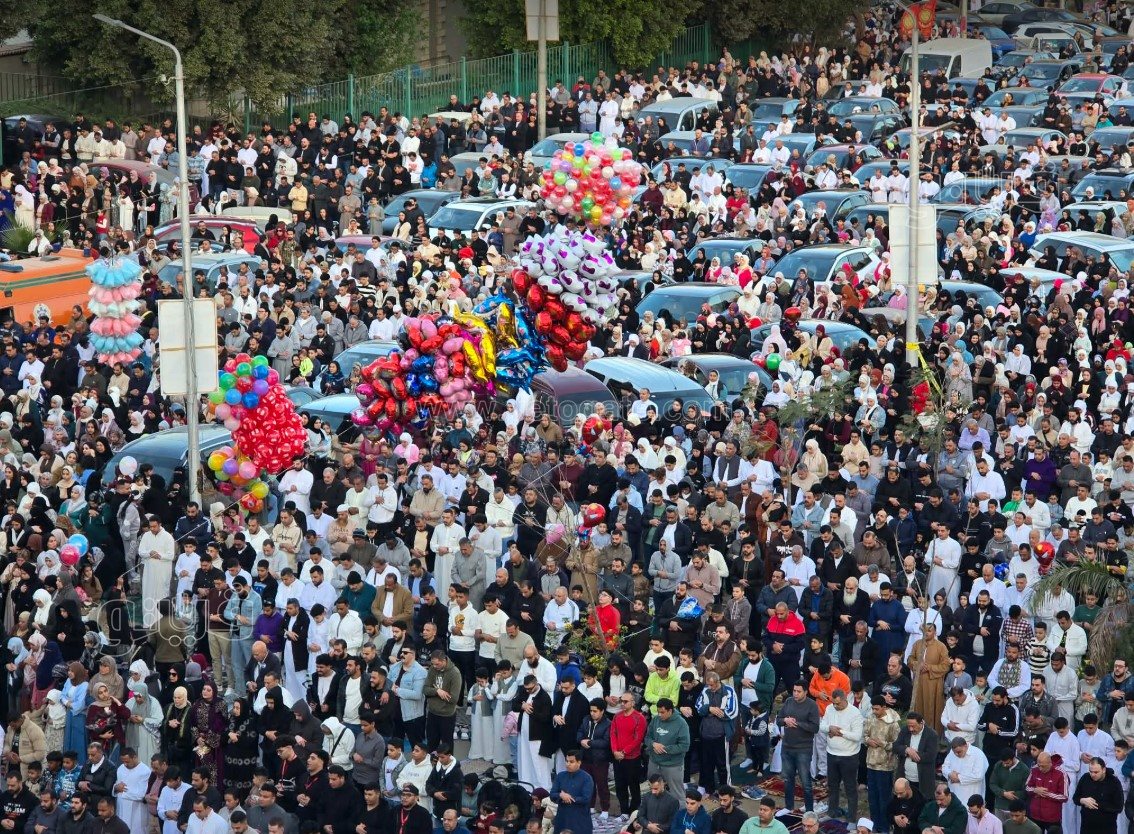 صلاة عيد الفطر بمسجد الصديق بمصر الجديدة (2)
