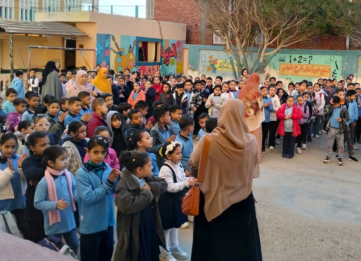 انتظام الدراسة في مدارس دمياط بعد عطلة عيد الفطر