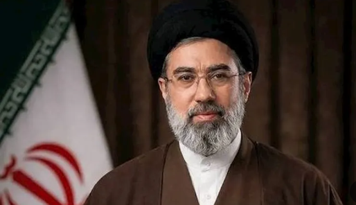 مجتبى خامنئي، فيتو