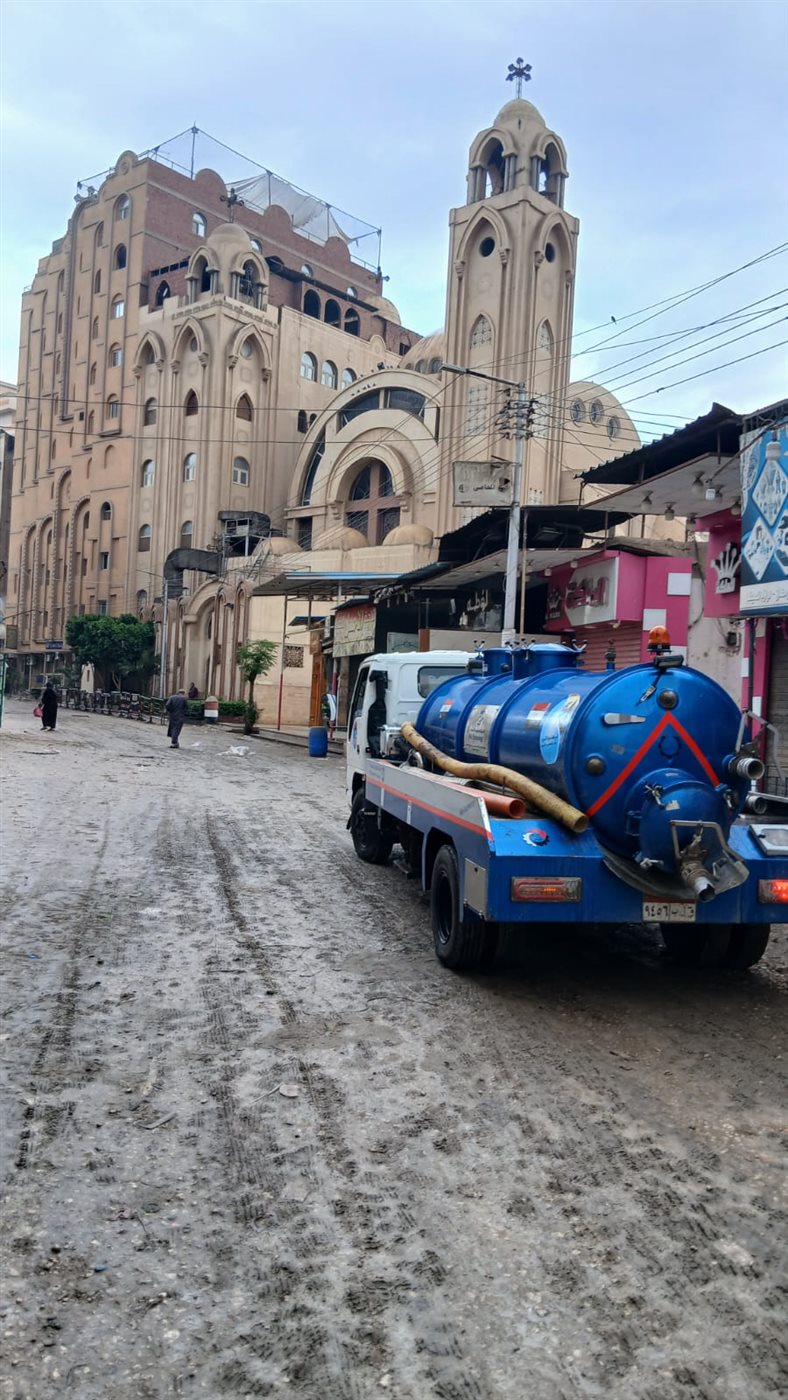 مياة القليوبية ترفع اثار الامطار من الشوارع،فيتو&nbsp;