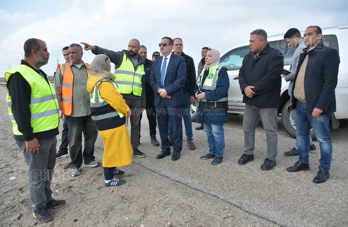 محافظ بورسعيد يتفقد محطة صرف صحي MK بعزبة أبو عوف، ڤيتو
