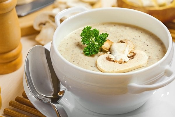 طريقة عمل شوربة الفطر بالكريمة&nbsp;