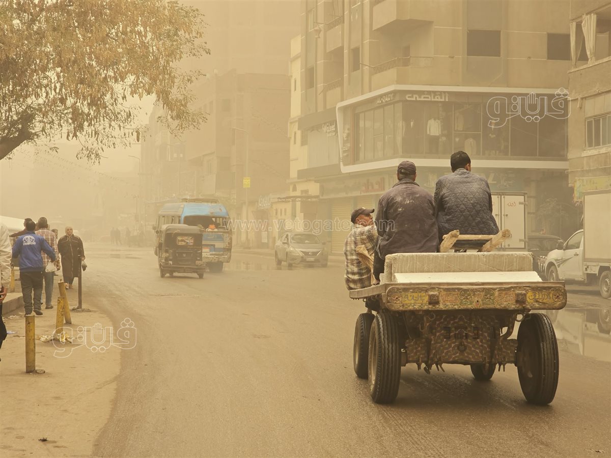 عاصفة ترابية تضرب شبرا الخيمة