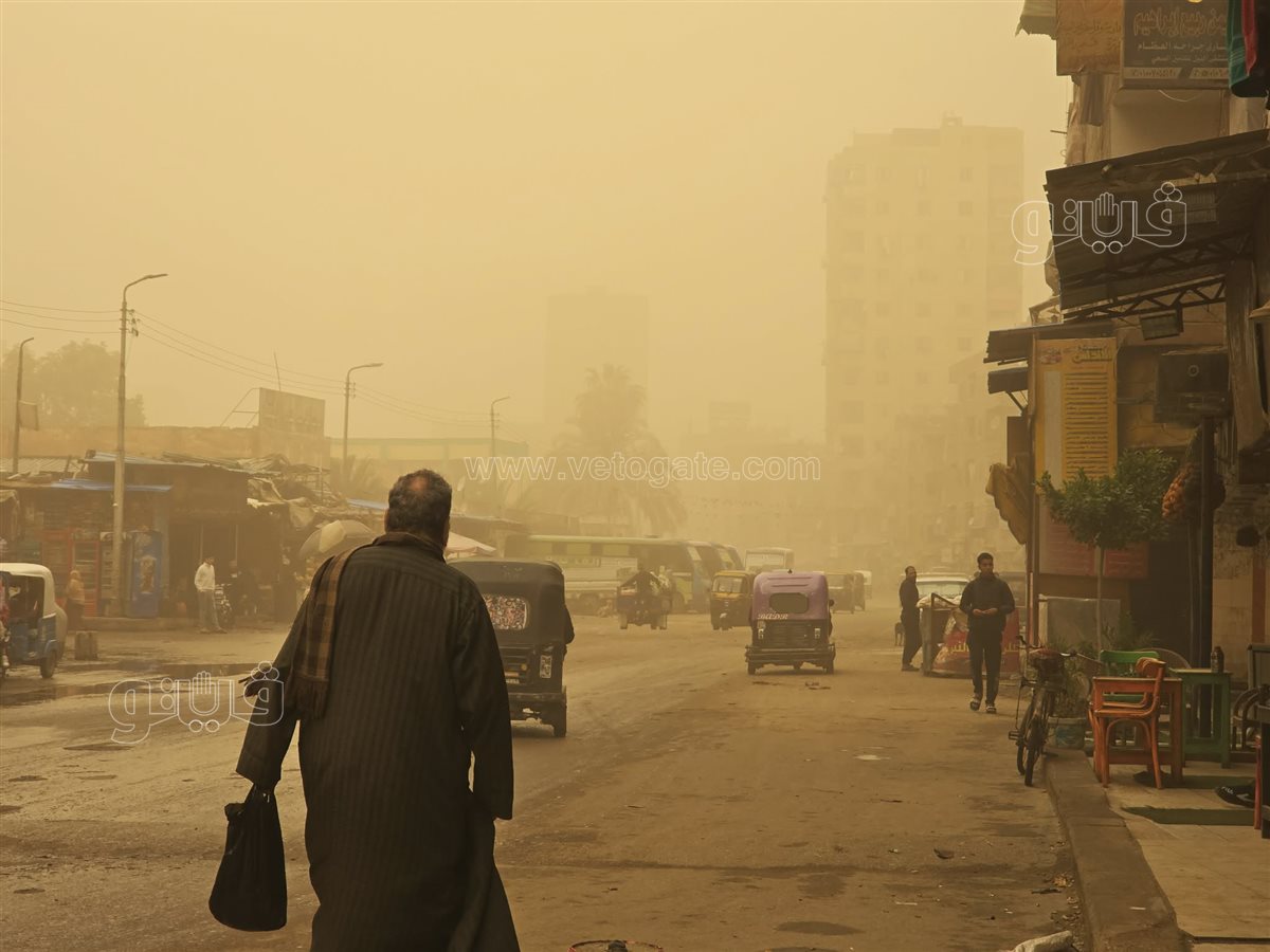عاصفة ترابية تضرب شبرا الخيمة