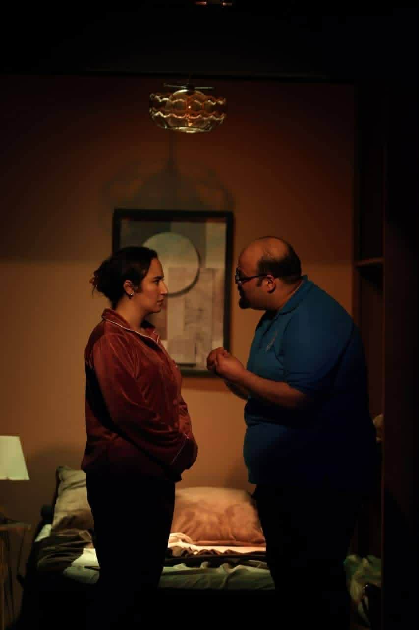 العرض المسرحي سجن اختياري، فيتو