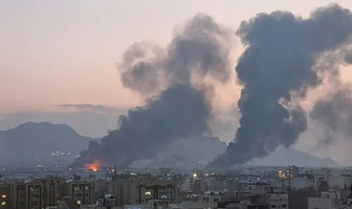 حرب إيران تتصاعد، فيتو