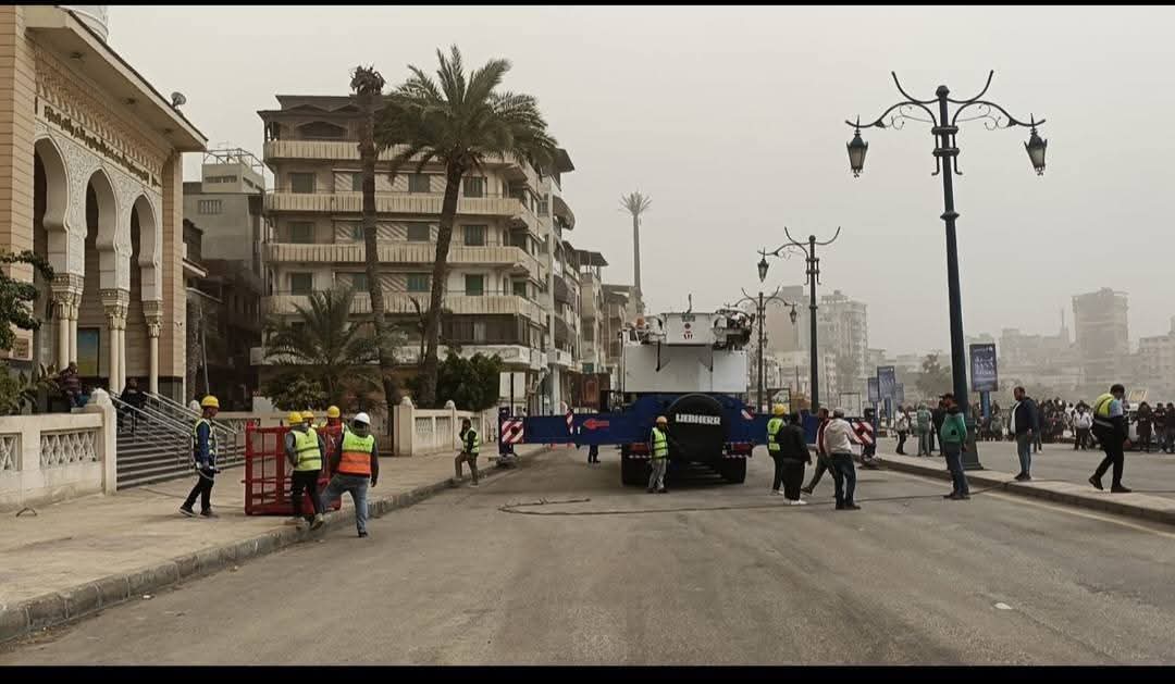 عملية تامين مأذنة مسجد البحر&nbsp;