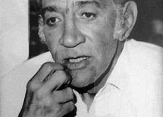 الكاتب نعمان عاشور