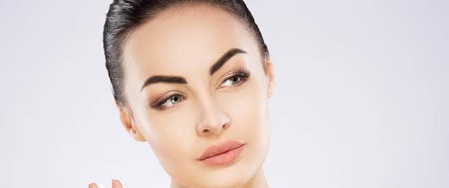 سلوكيات خاطئة تضعف الحواجب