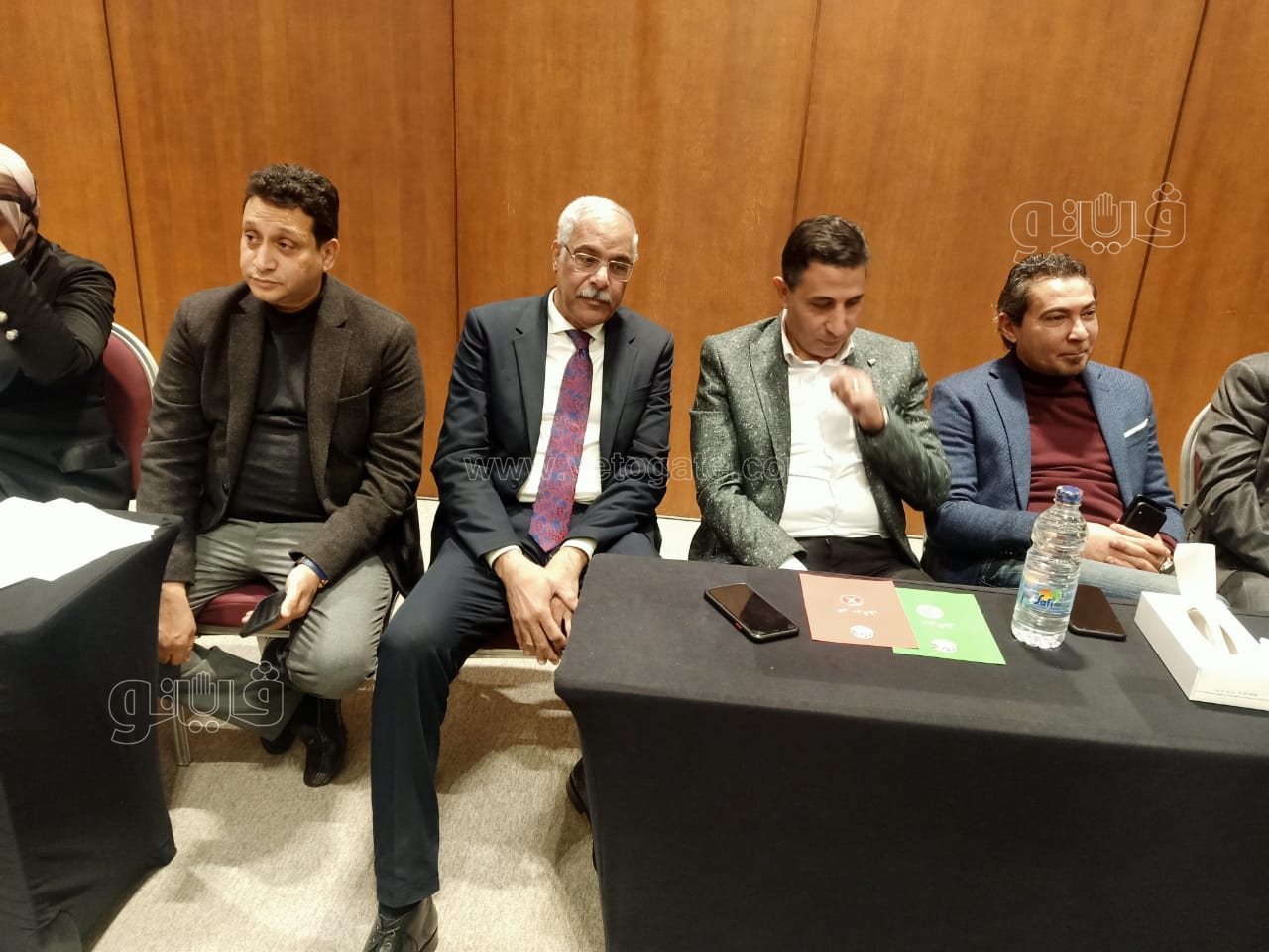 ab59b4a6-256a-4c71-a6b6-0c540f965180